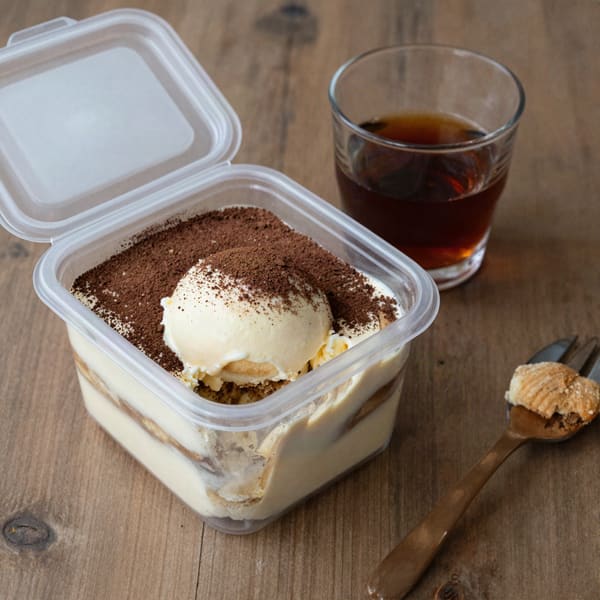 Rum tiramisu ice cream